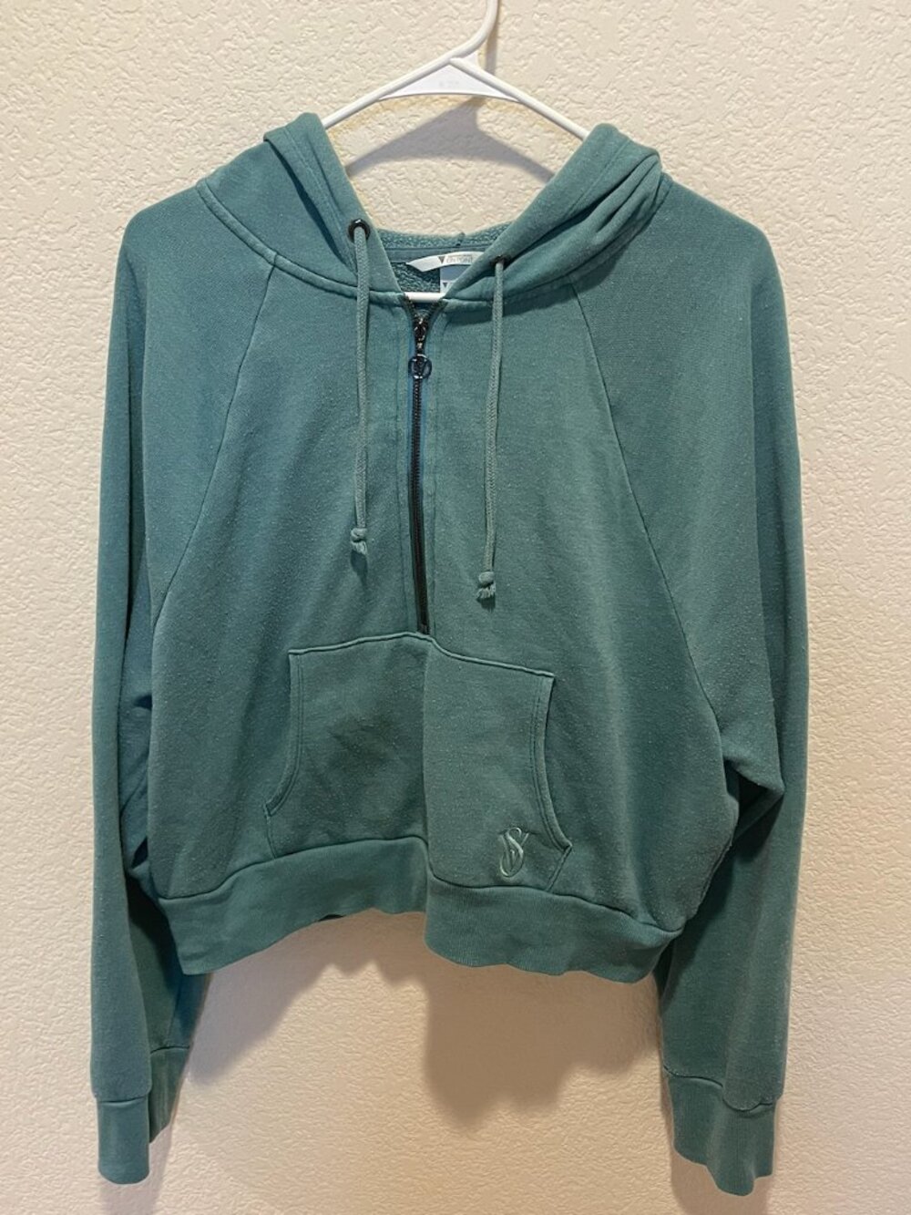 Victoria's Secret On Point Cropped Zip up Hoodie